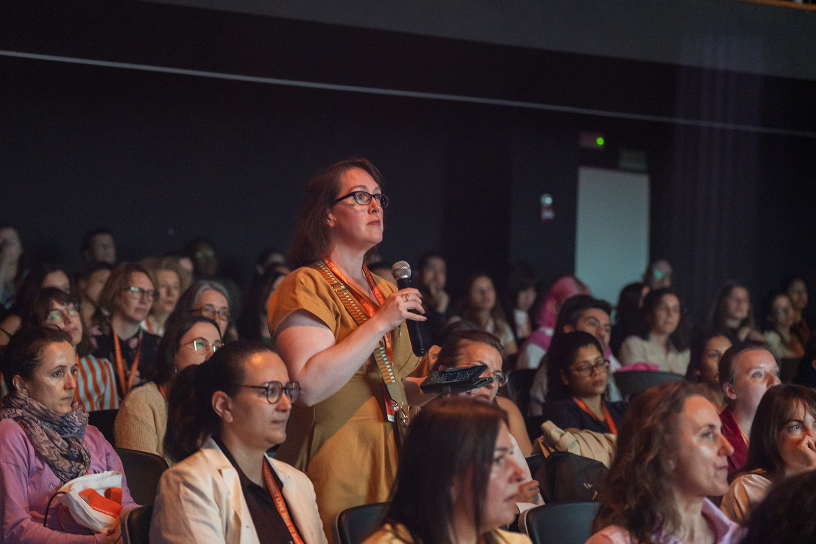 A CRA asking a question from the audience
